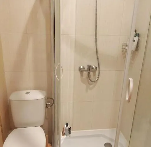 Lovely Bright On Sunny Apartament